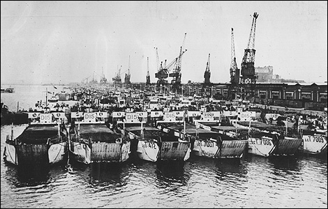 Southampton landing Craft Mustering in Southampon for D-Day