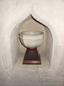 Baptismal font Crondall