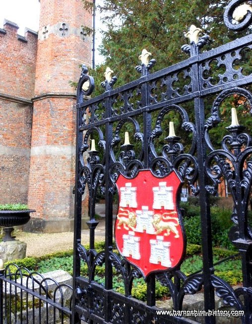 Abbey House gates Winchester